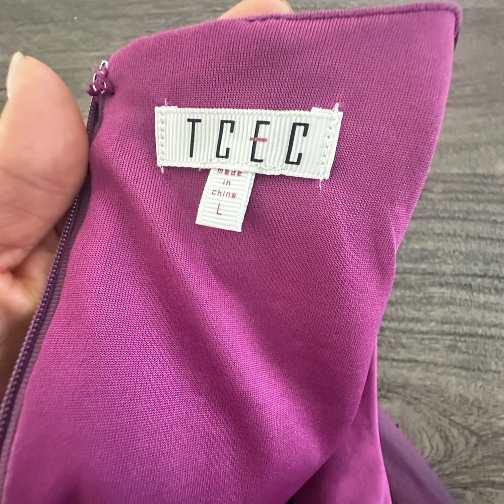 TCEC Fuchsia Fashion Piece - Picture 8 of 8